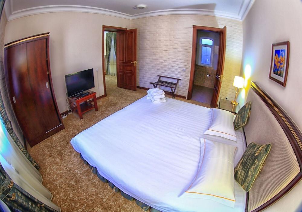 Hl 309 Hotel Taszkent Zewnętrze zdjęcie