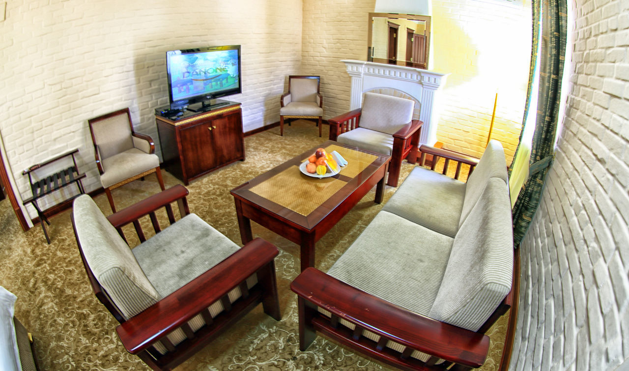 Hl 309 Hotel Taszkent Zewnętrze zdjęcie